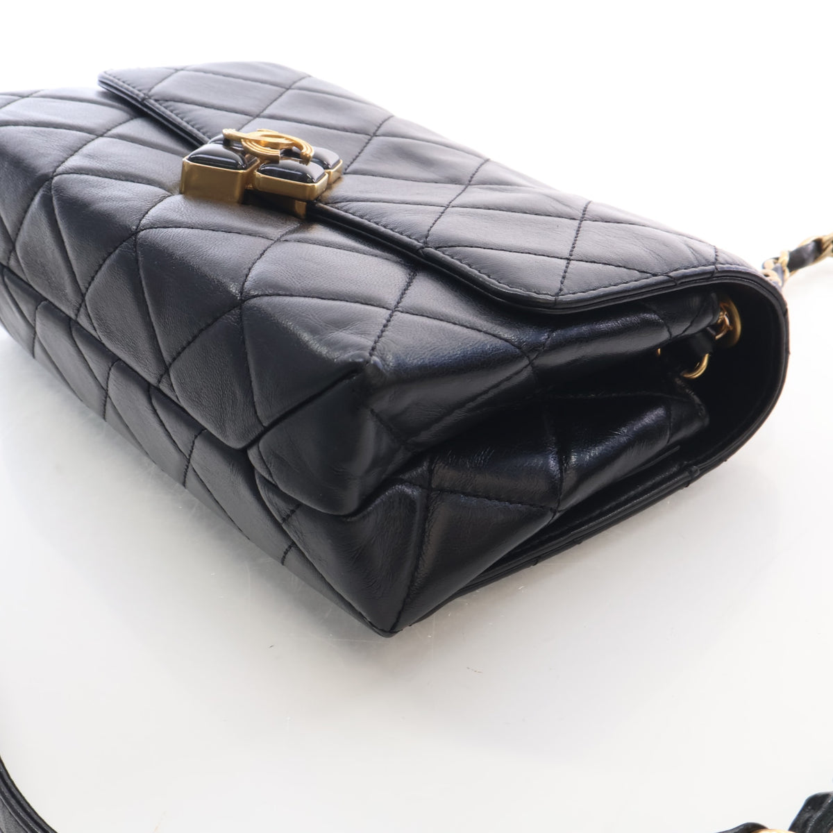 Pre-Owned Chanel Flap Bag Small Calfskin Diamond Lock, side view
