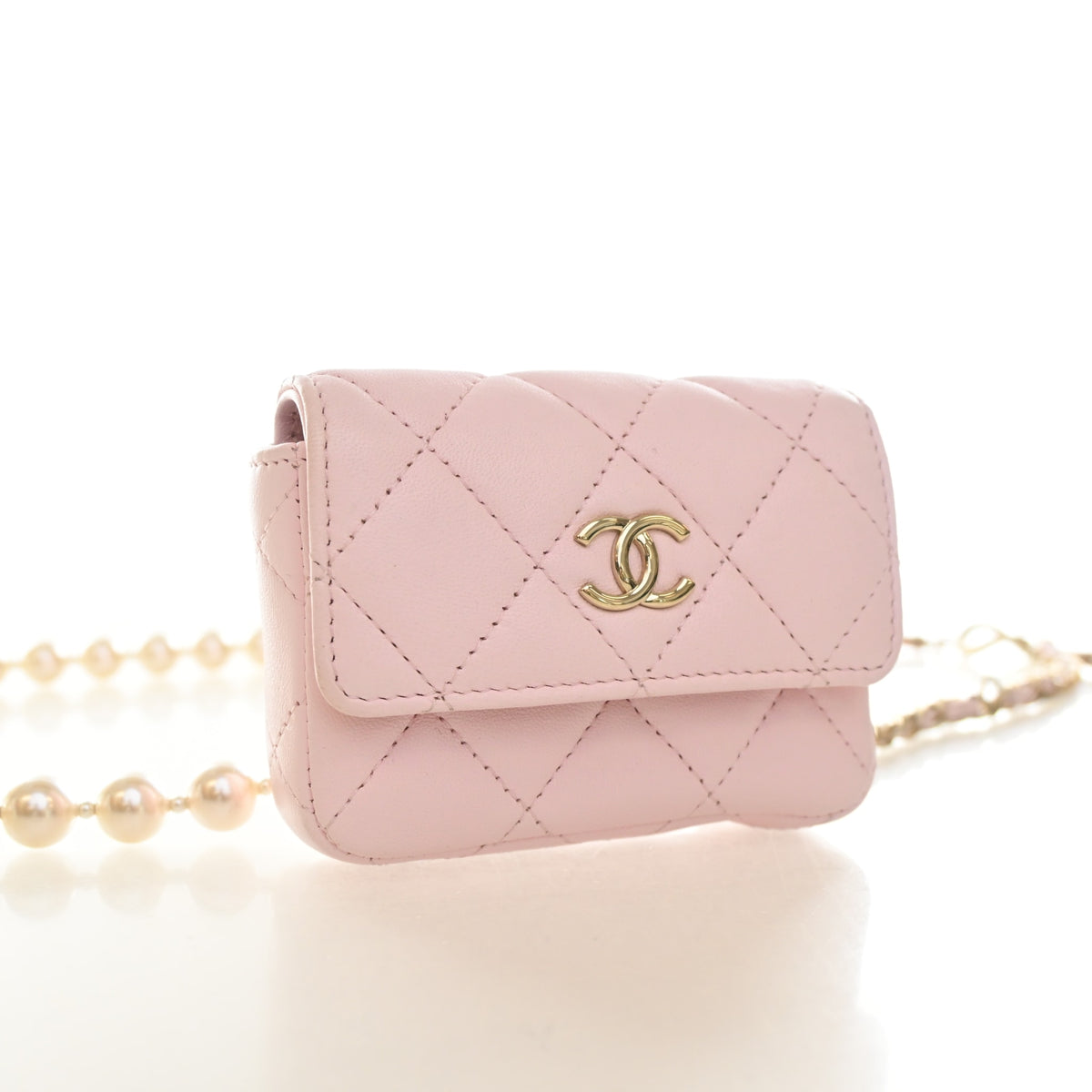Chanel Lambskin Pearl Belt Bag, photo 2 of 15