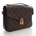 Louis Vuitton Monogram Poch...