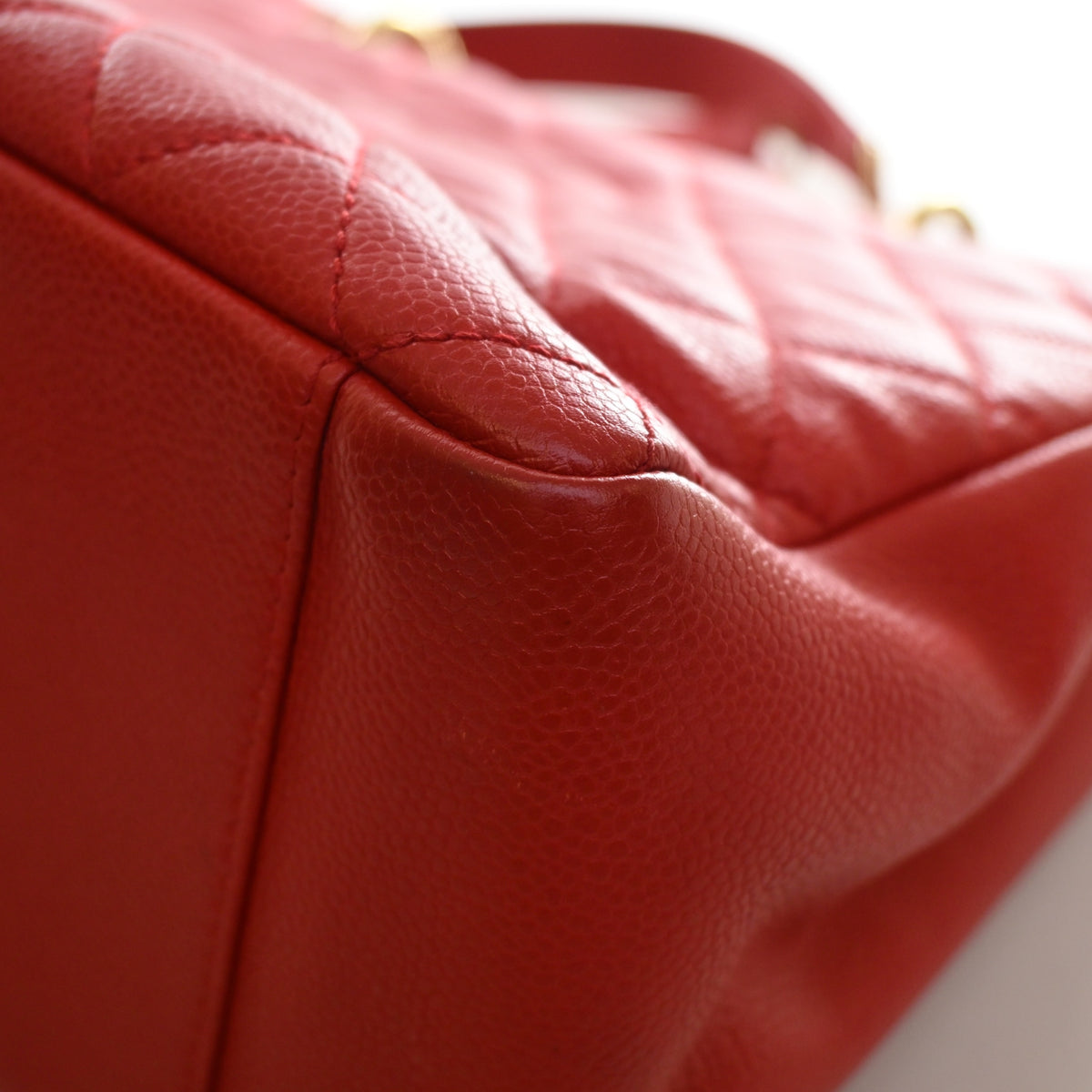 Chanel Caviar Grand Shopping Tote, photo 16 of 17