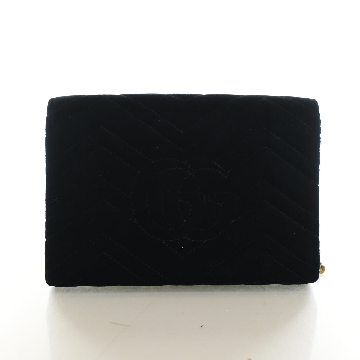 Pre-Owned Gucci Wallet On Chain Velvet Marmont WOC, front view