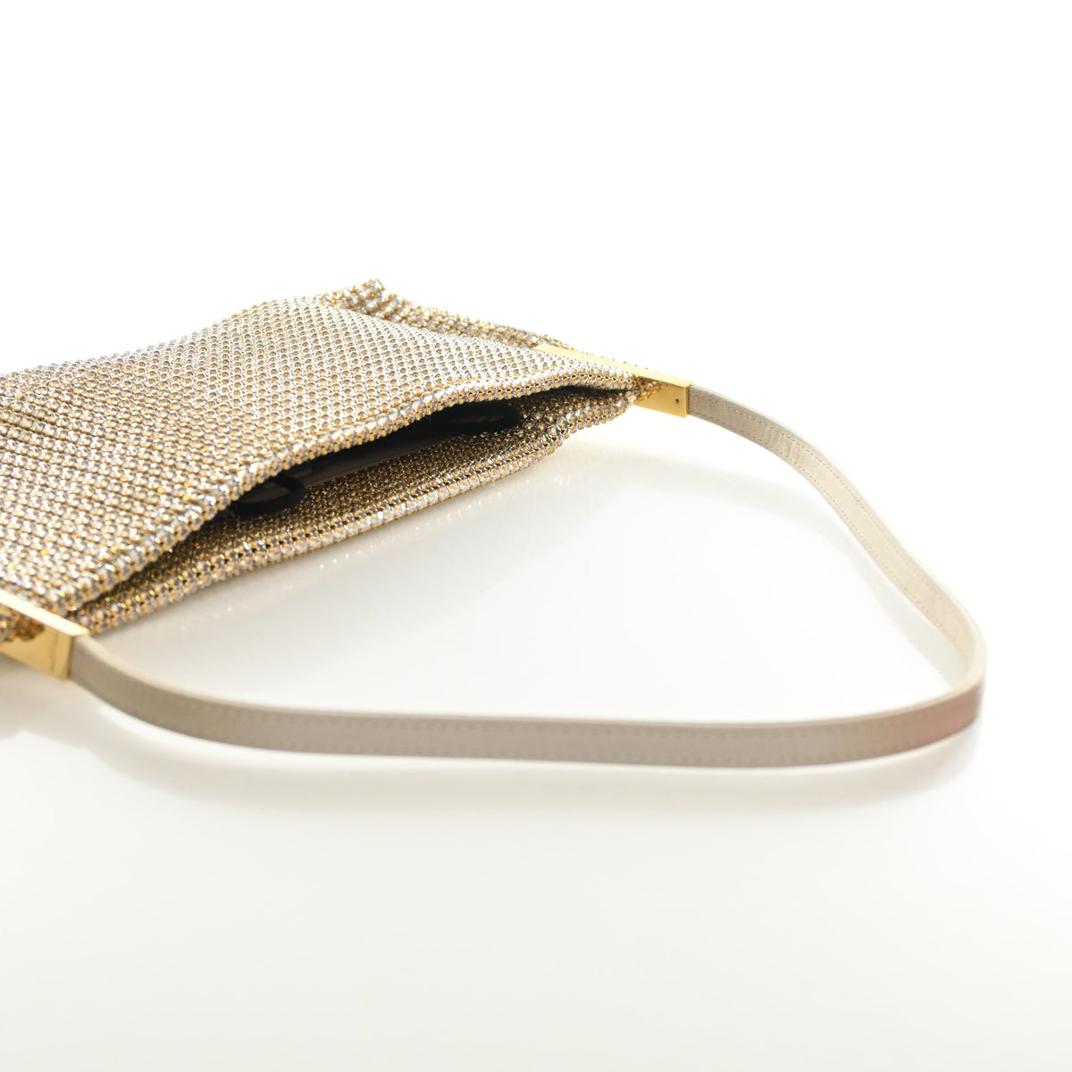 Pre-Owned Saint Laurent Baguette Small Crystal Mesh Suzanne, side profile, photo 9 of 11