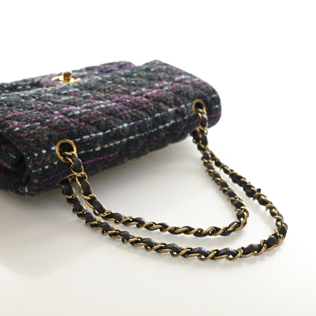 Pre-Owned Chanel Classic Double Flap Medium Tweed Bag, strap and chain detail