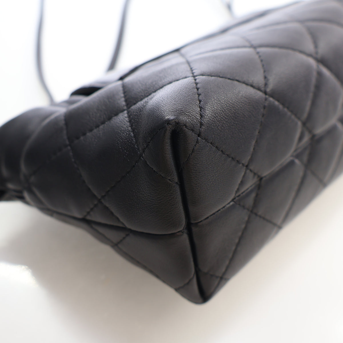 Chanel Lambskin Drawstring Clutch With Strap, photo 12 of 16