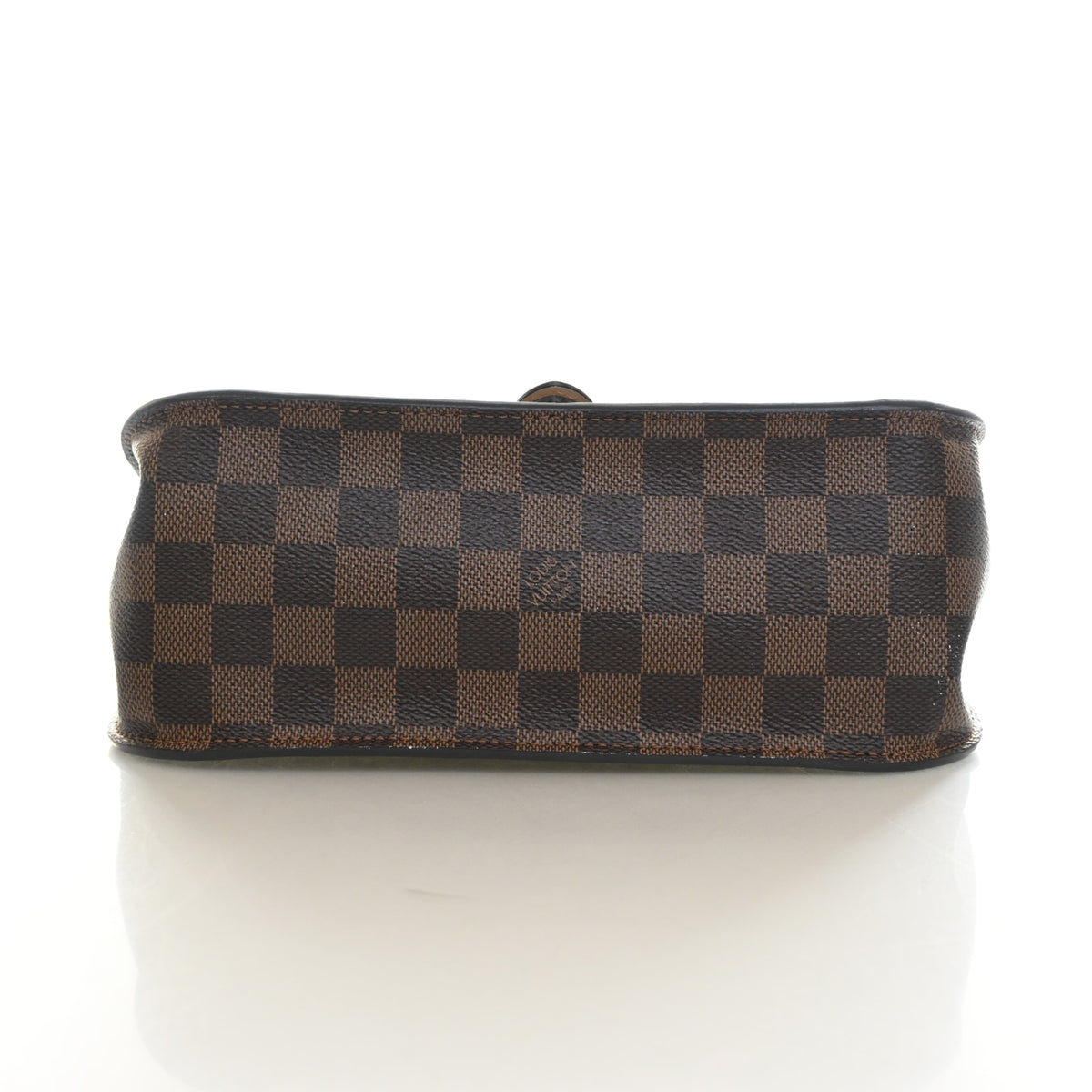 Pre-Owned Louis Vuitton Damier Ebene Beaumarchais, base and feet view, photo 9 of 16