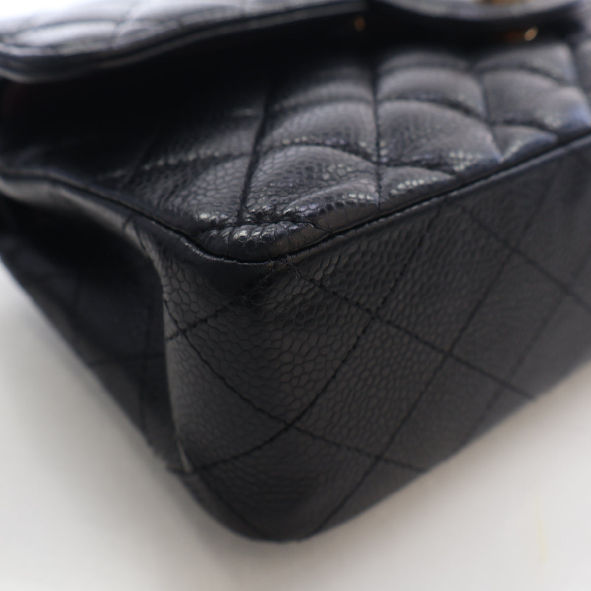 Pre-Owned Chanel Classic Double Flap Small Caviar Leather Bag, corner and edge detail, photo 6 of 19