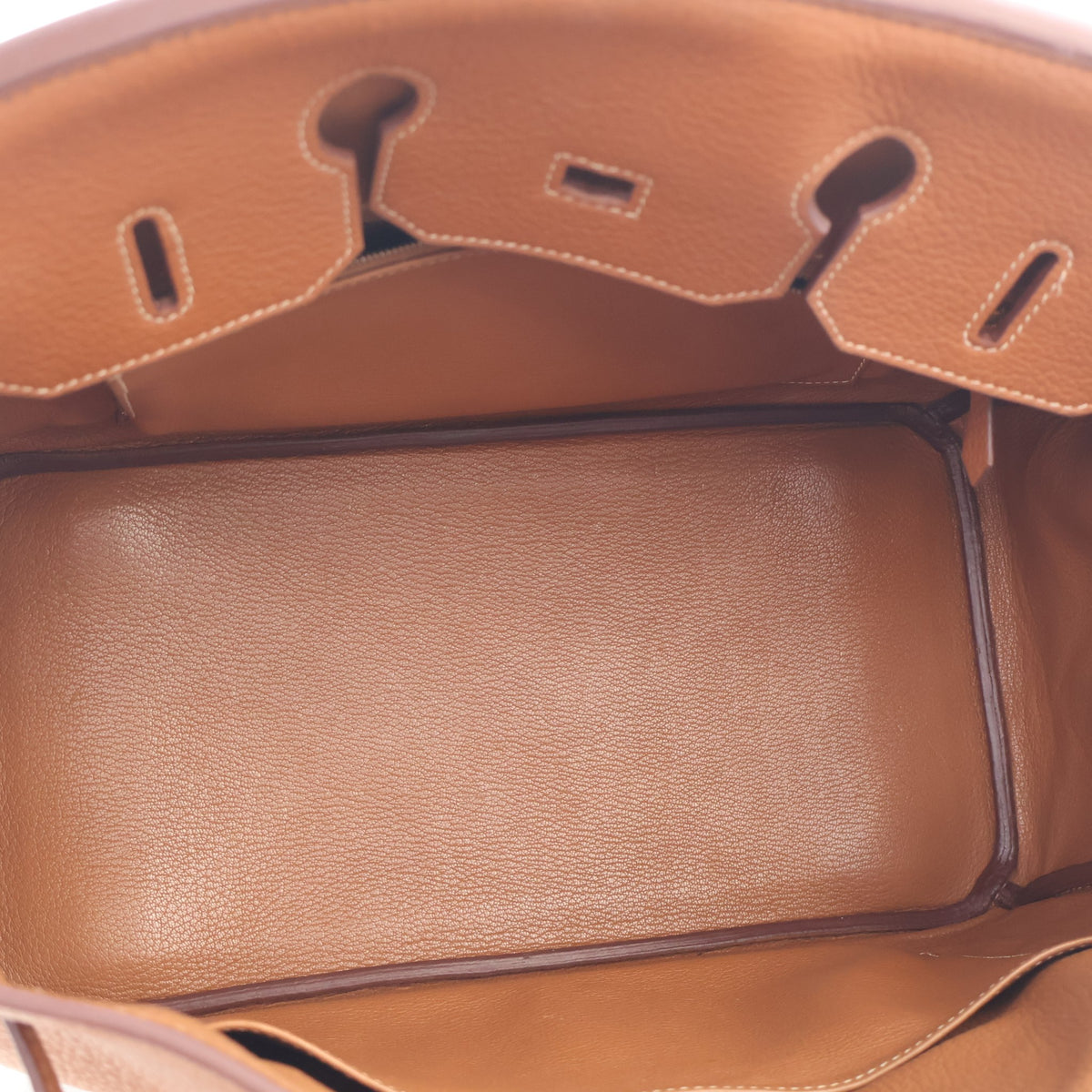 Pre-Owned Hermès Birkin 35 Gold Clemence Leather, open interior with lining