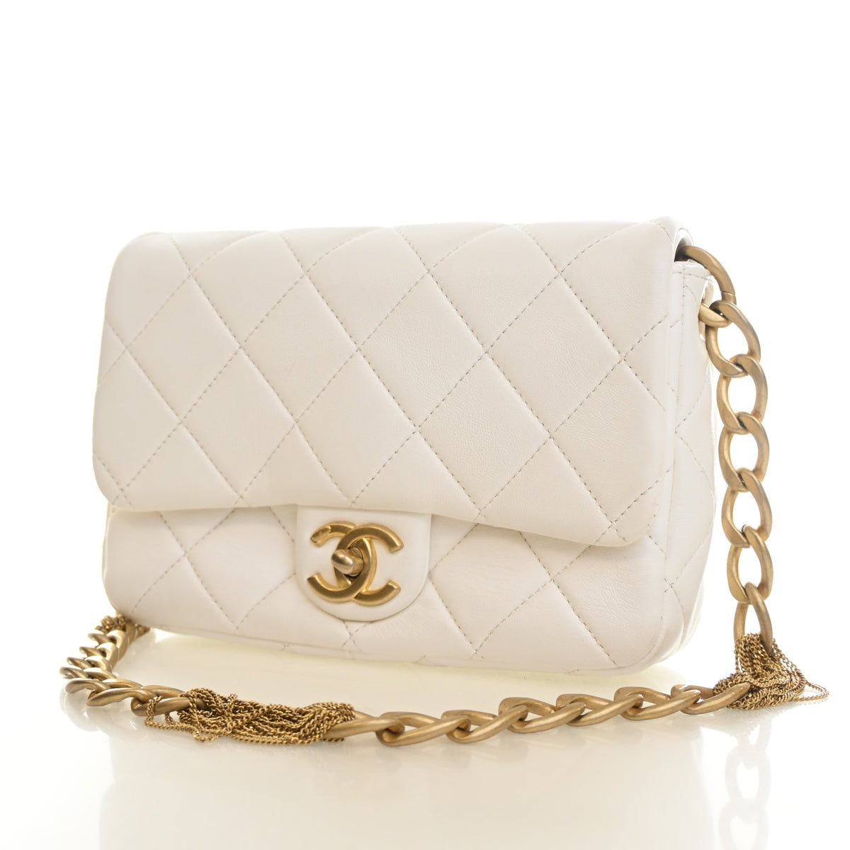 Chanel Small Lambskin Chain Flap Bag, photo 3 of 18