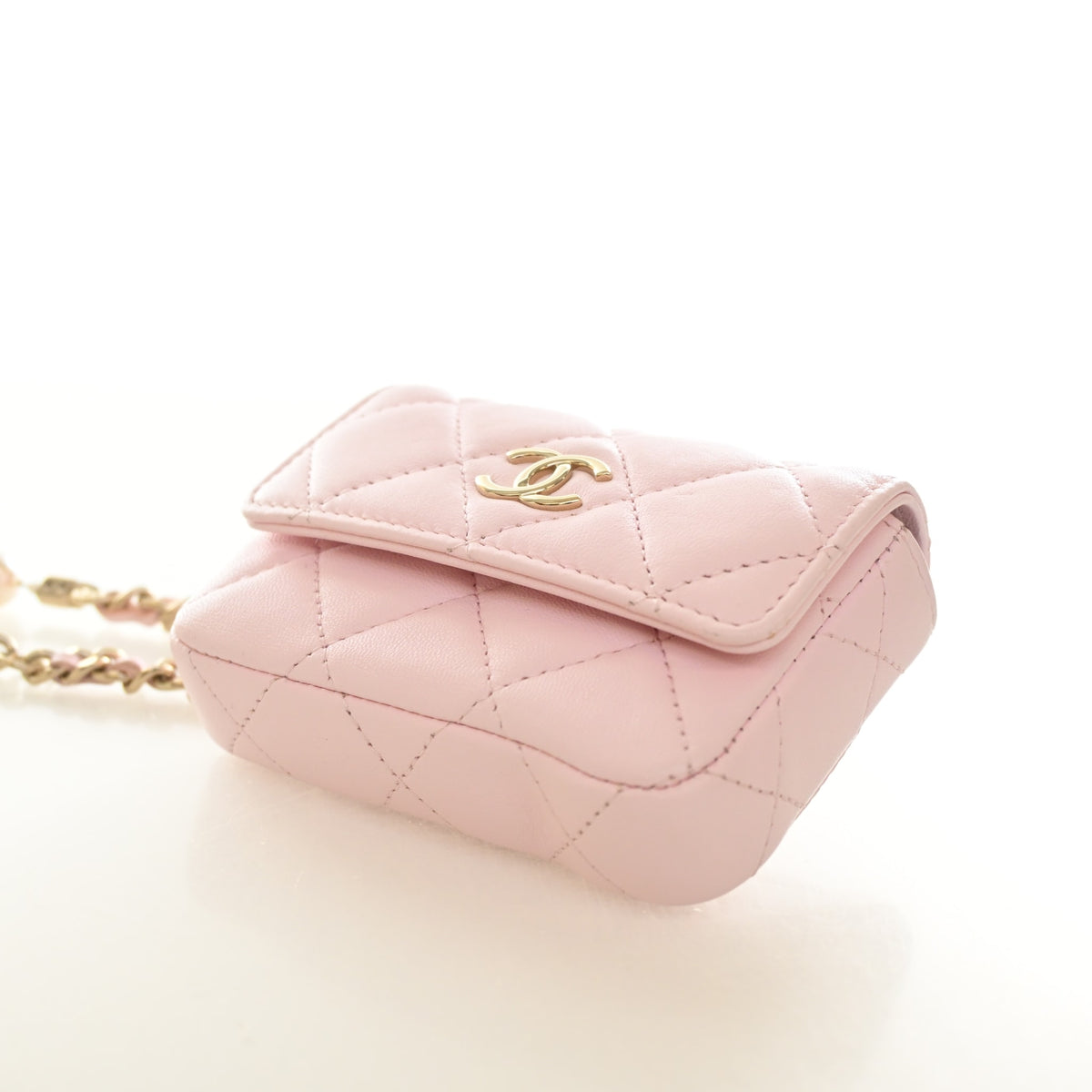 Chanel Lambskin Pearl Belt Bag, photo 6 of 15