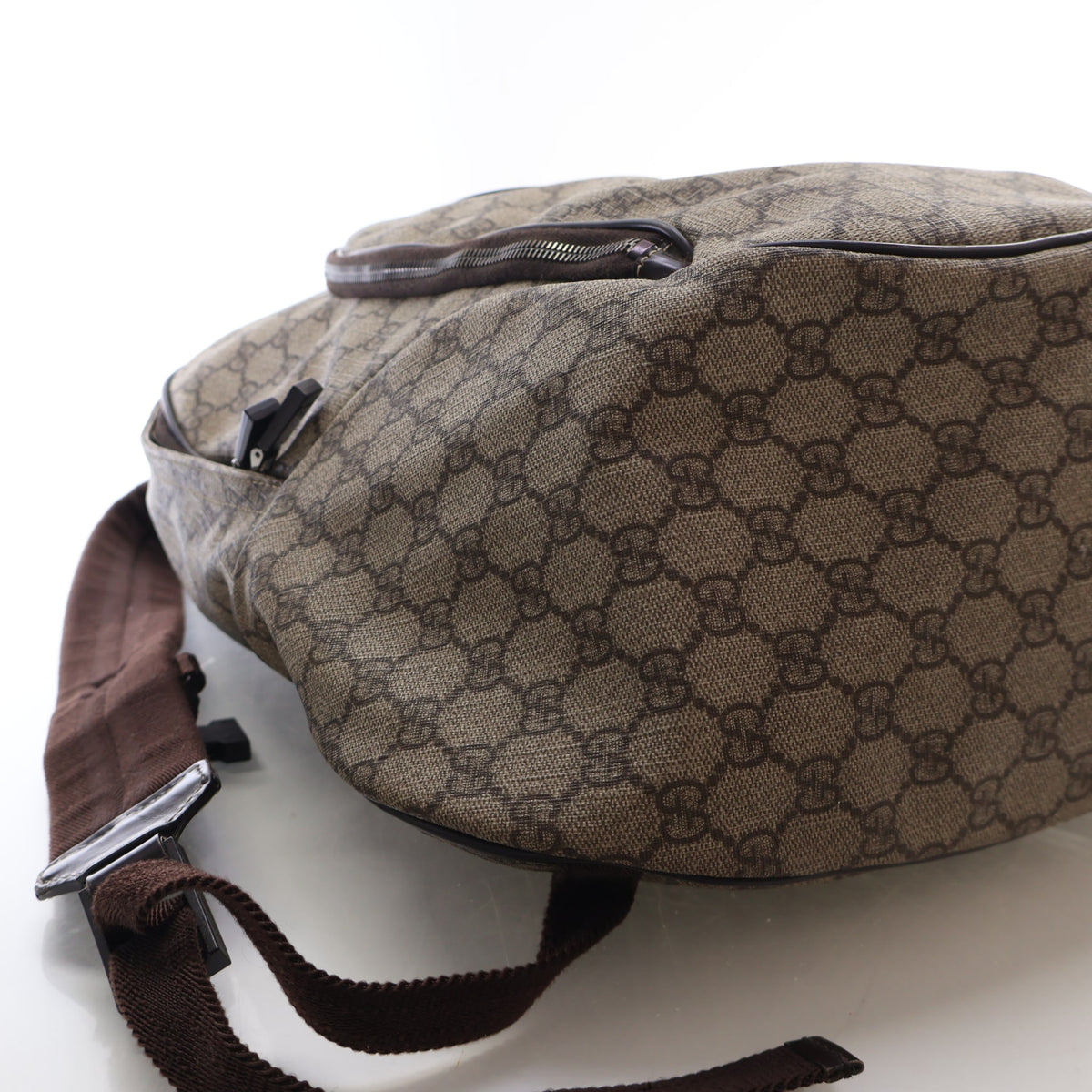 Pre-Owned Gucci Backpack GG Plus Monogram, base view