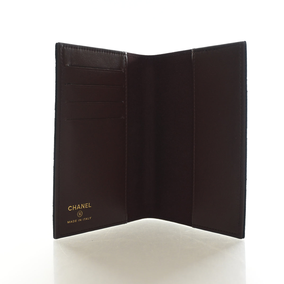 Pre-Owned Chanel Caviar Leather Classic Passport Holder, open front view