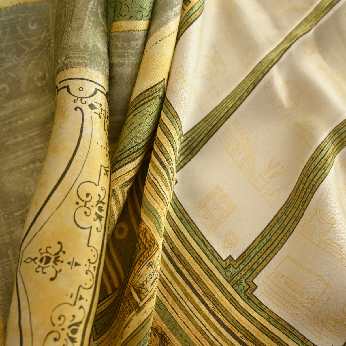 Louis Vuitton Decors Parisiens Silk Scarf, photo 7 of 7