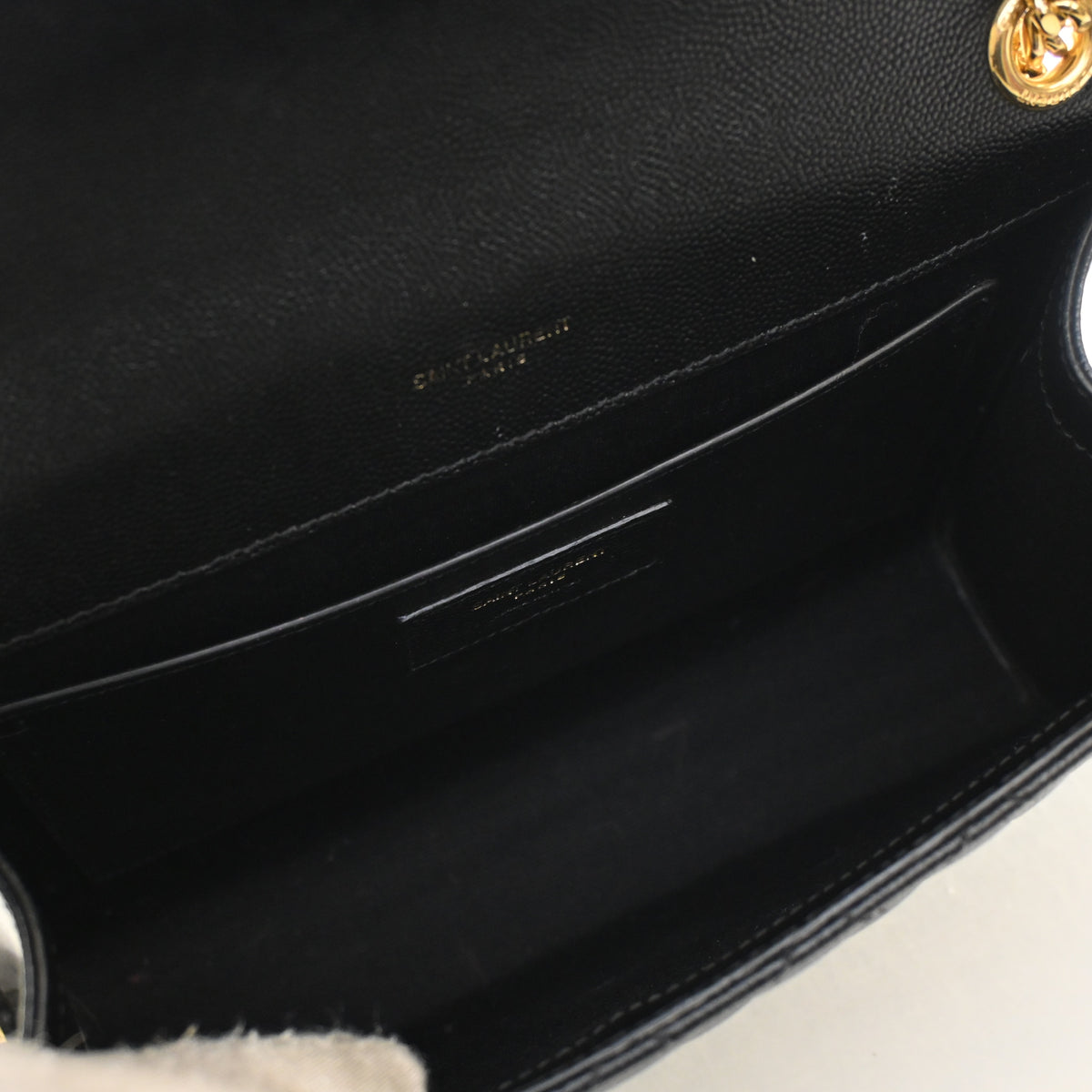 Pre-Owned Saint Laurent Flap Bag Medium Calfskin Envelope, open interior with lining