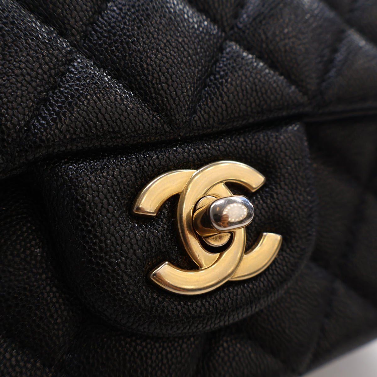 Chanel Mini Caviar Top Handle Bag, photo 4 of 17
