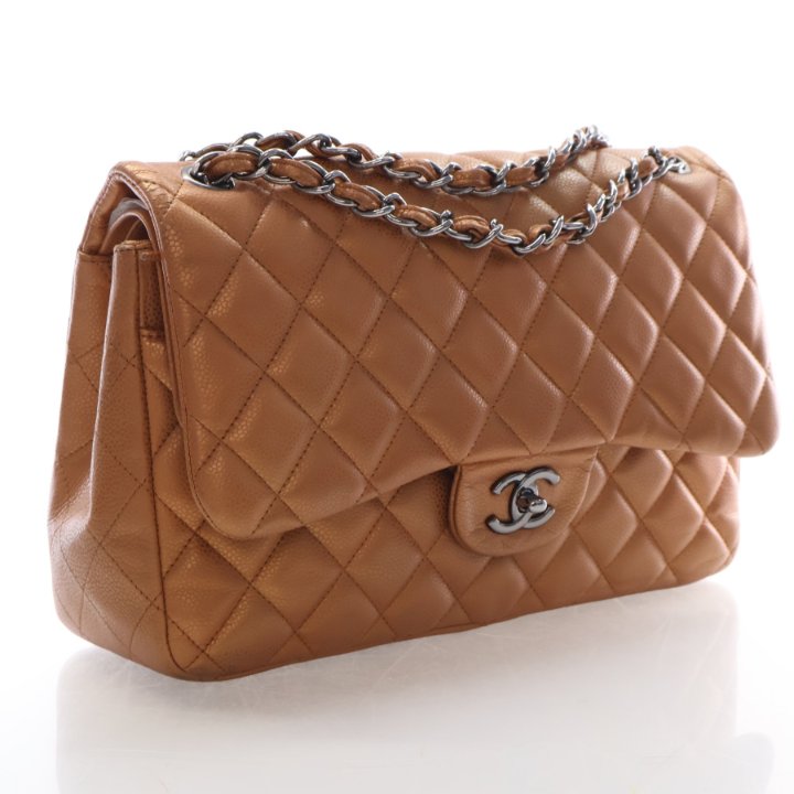 Chanel Jumbo Caviar Classic Double Flap Bag, photo 2 of 14