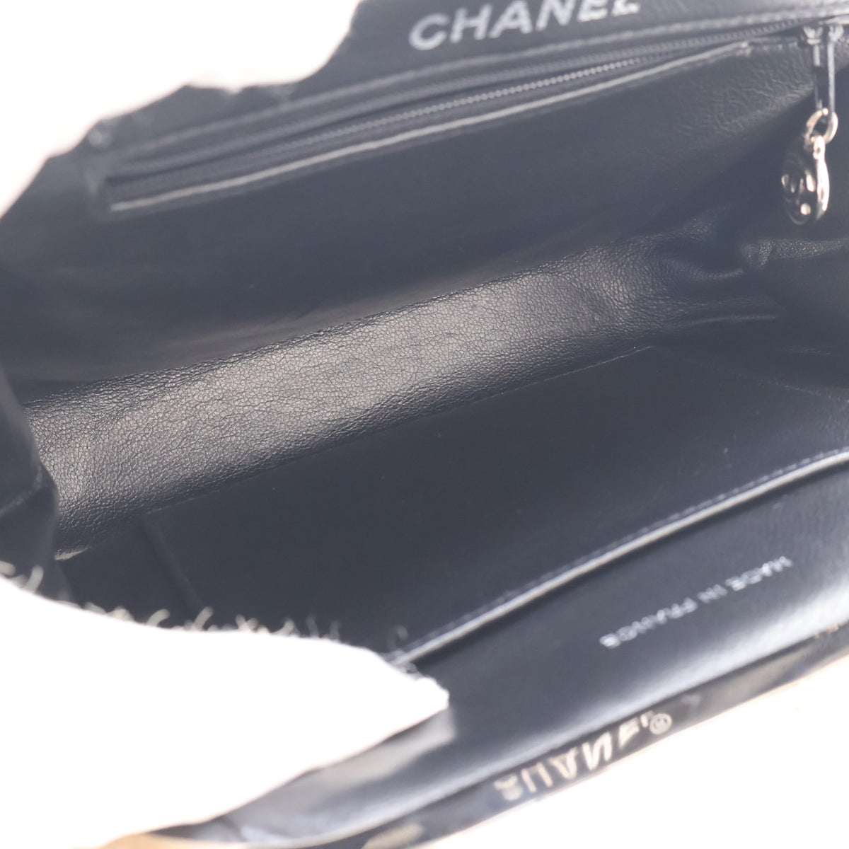 Chanel Vintage Patent Top Handle Kisslock Frame Bag, photo 18 of 19