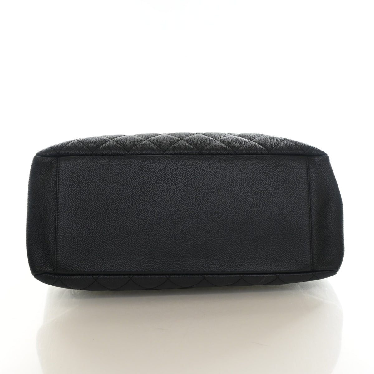 Chanel Caviar Grand Shopping Tote, photo 8 of 13