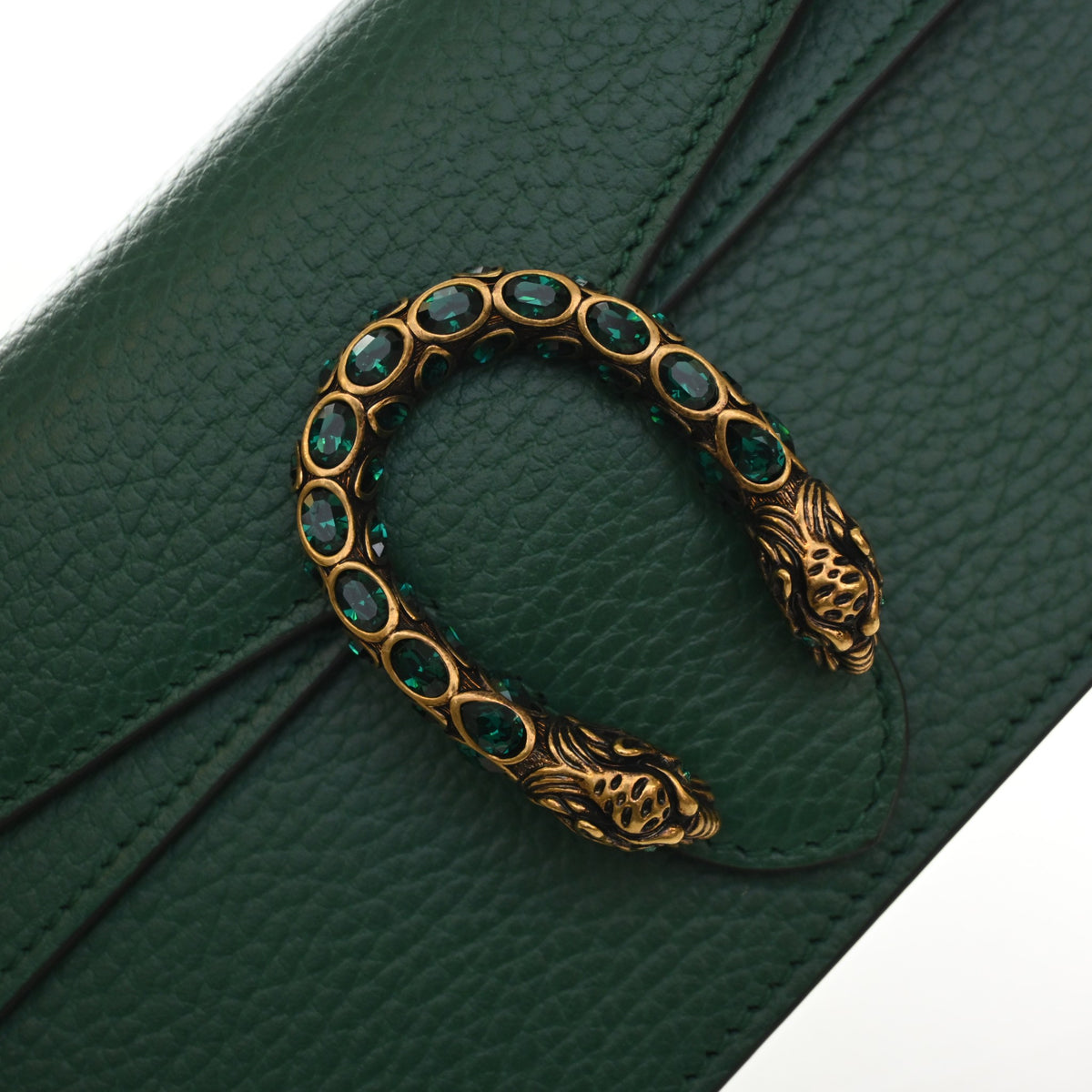 Pre-Owned Gucci Dionysus Mini Calfskin Super, gold hardware close-up