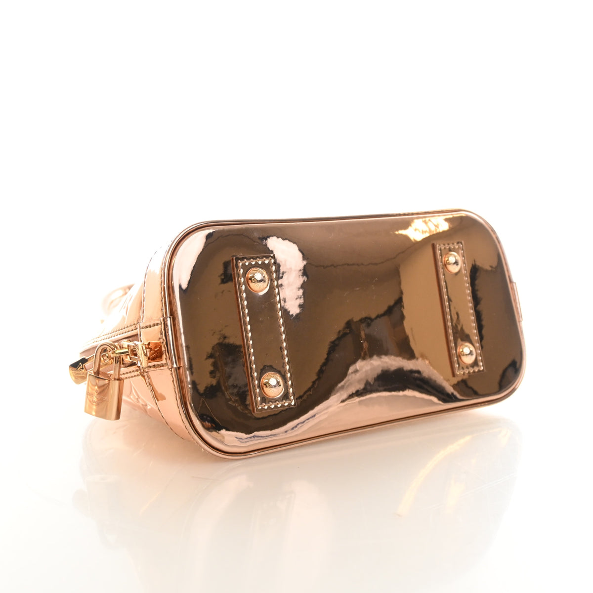 Pre-Owned Louis Vuitton Alma Monogram Miroir BB, base and feet view