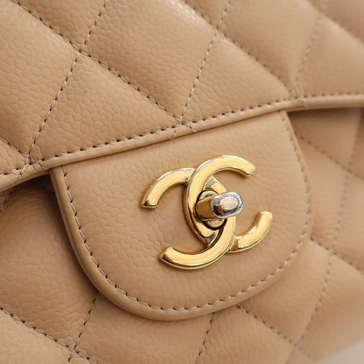 Chanel Caviar Jumbo Classic Double Flap Bag, photo 4 of 19