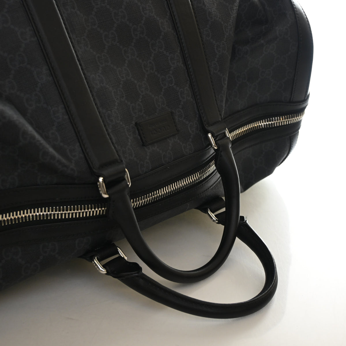 Pre-Owned Gucci Medium GG Supreme Carry On Duffle, side profile