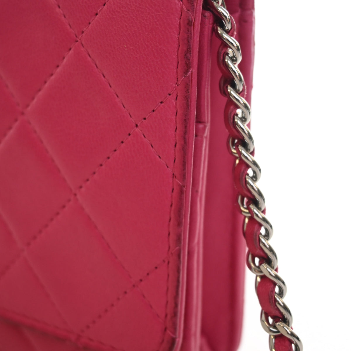 Pre-Owned Chanel Wallet On Chain Lambskin Classic WOC, strap and chain detail, photo 24 of 25