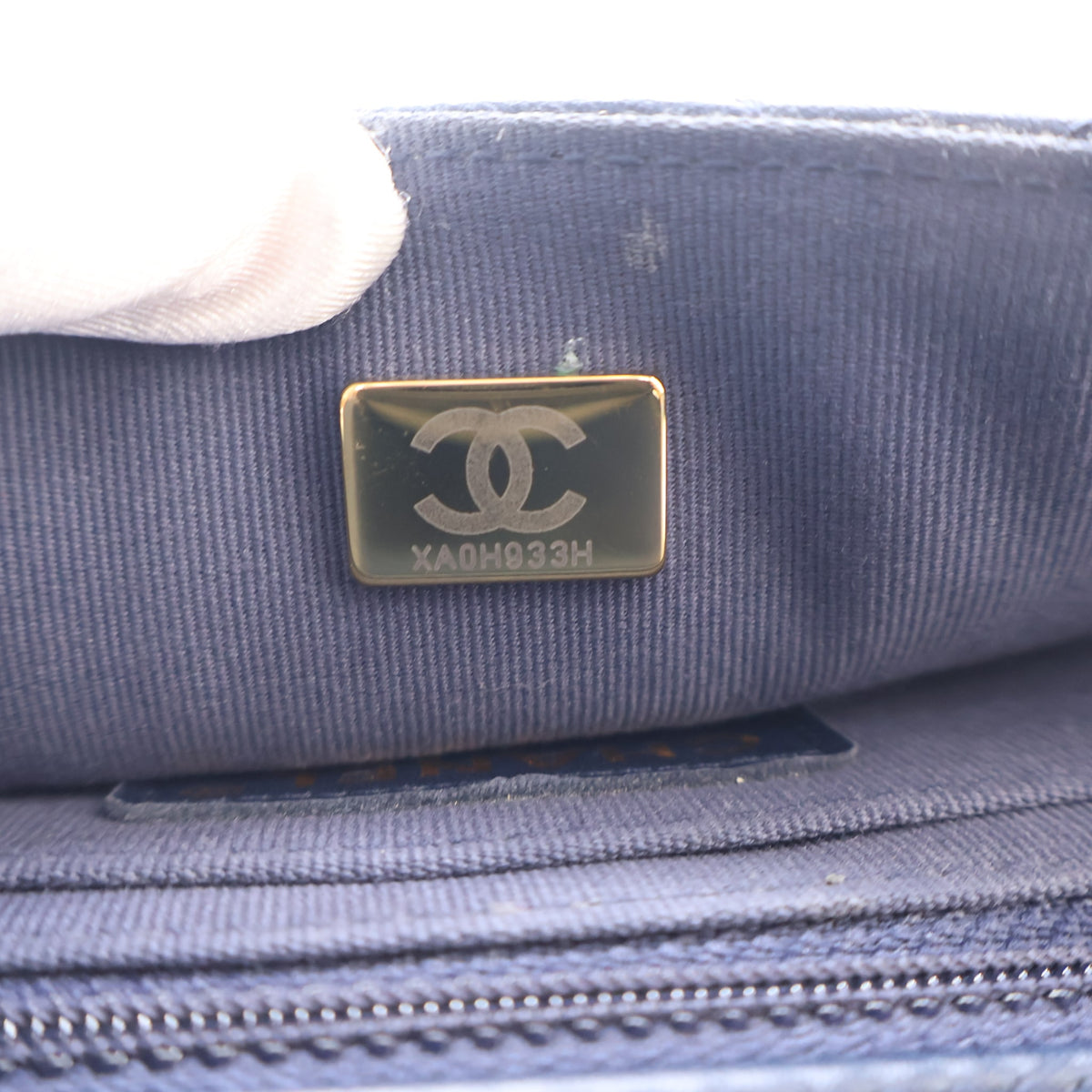 Pre-Owned Chanel Flap Bag Medium Lambskin Chain, logo detail