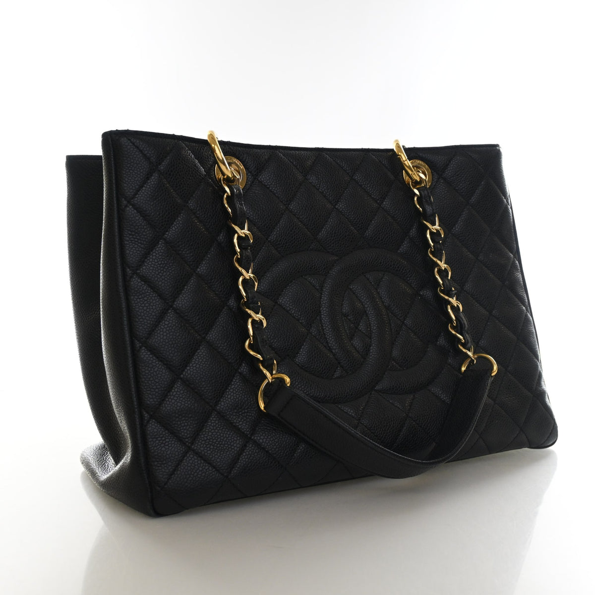Pre-Owned Chanel Grand Shopping Tote Caviar Leather, three-quarter view