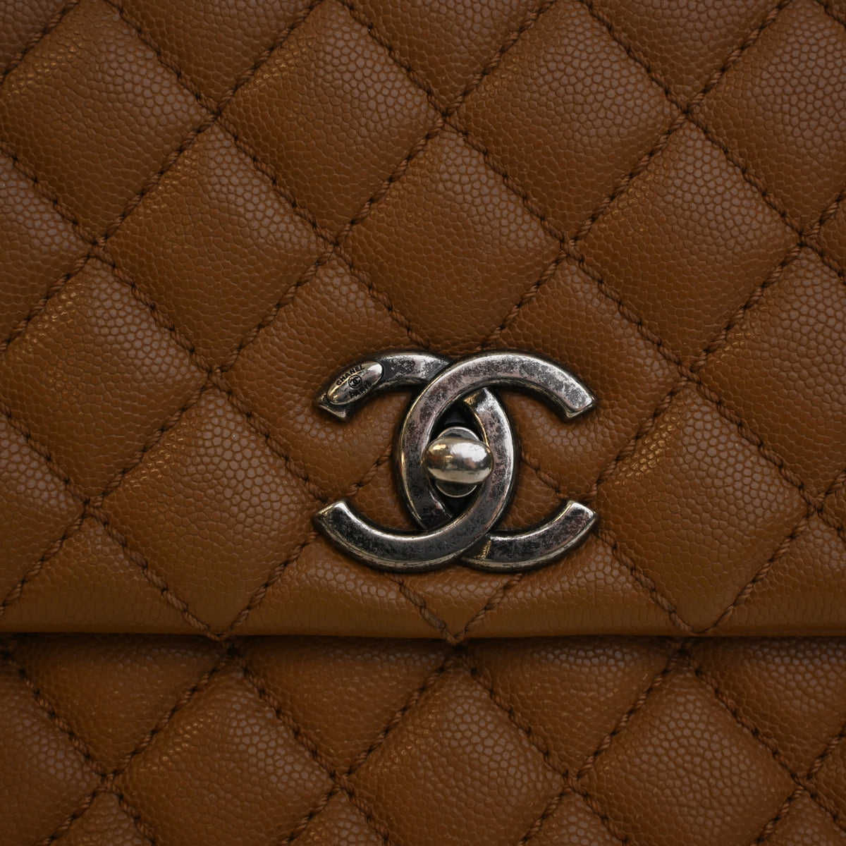 Chanel Large Caviar Coco Handle Bag, photo 4 of 23
