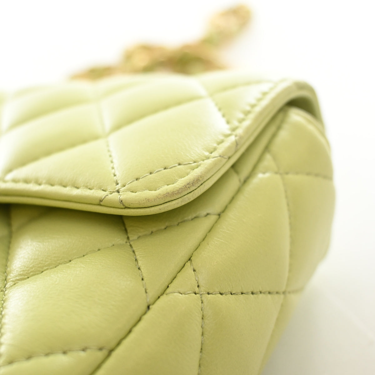 Pre-Owned Chanel Flap Bag Mini Lambskin Casino Royale Square, side profile, photo 17 of 21