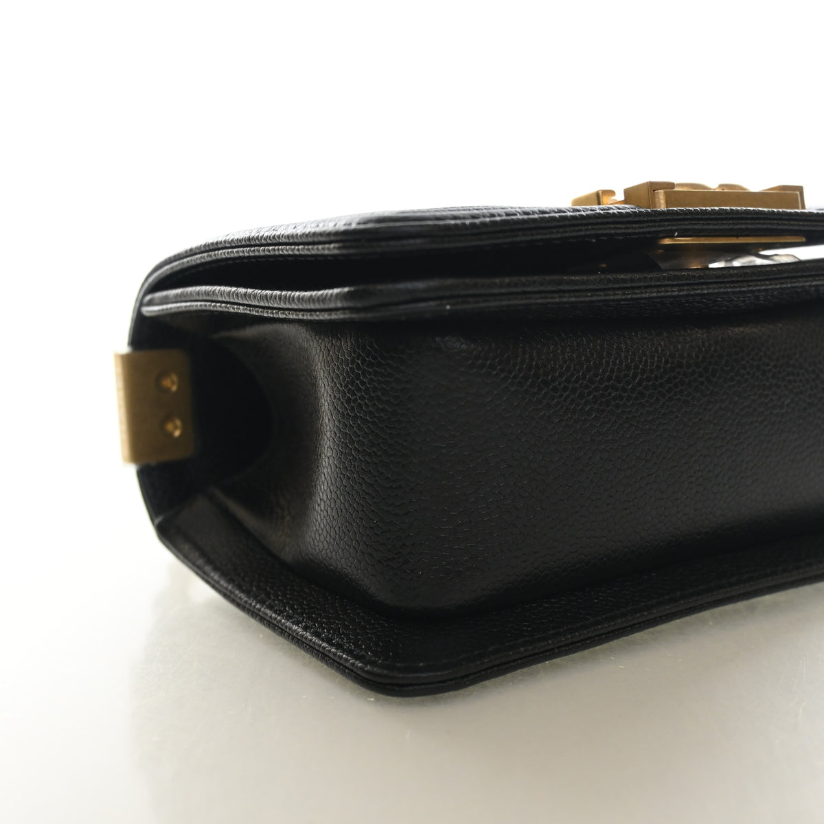 Pre-Owned Chanel Boy Bag Mini Caviar Leather, side view