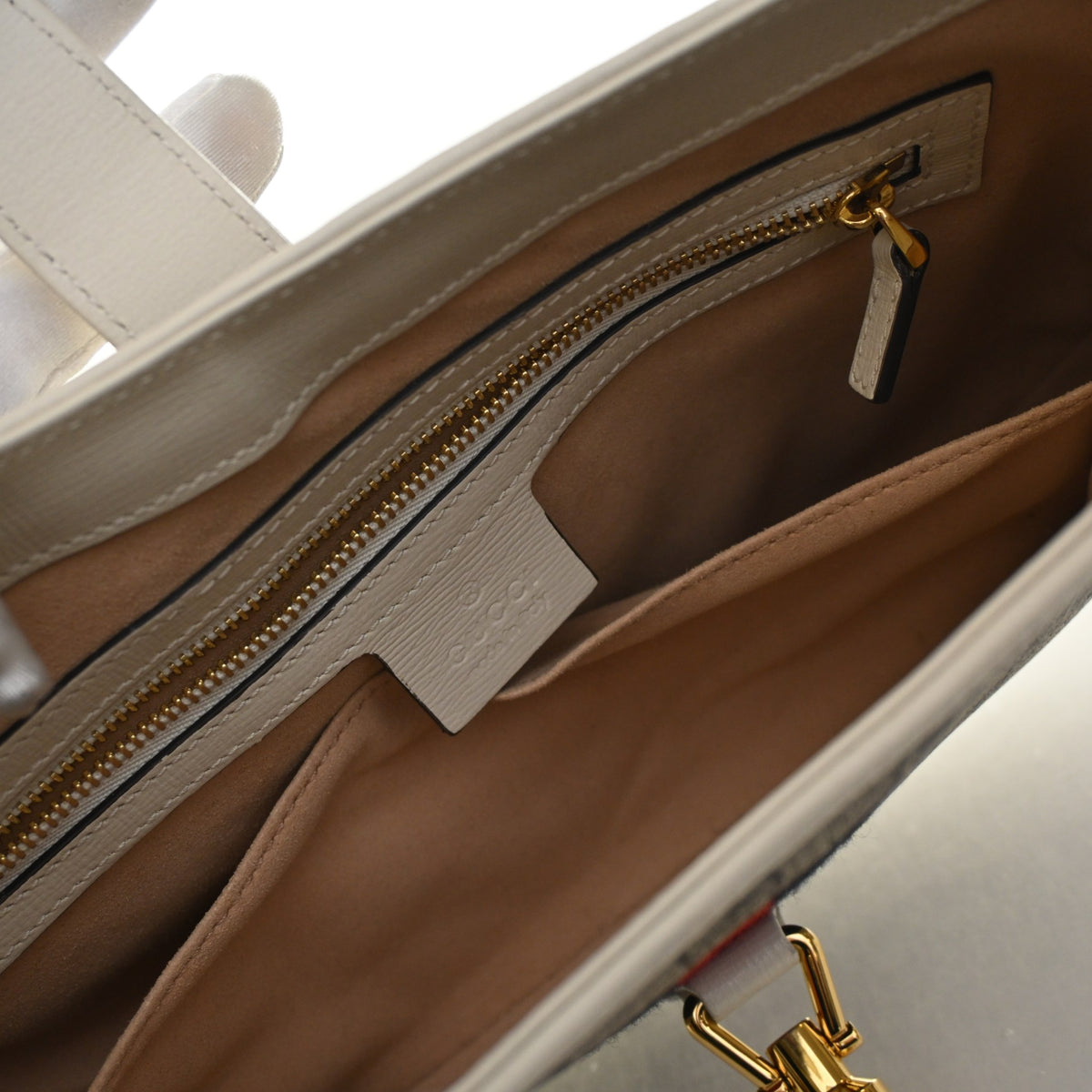 Gucci Small GG Supreme Jackie 1961, photo 11 of 16