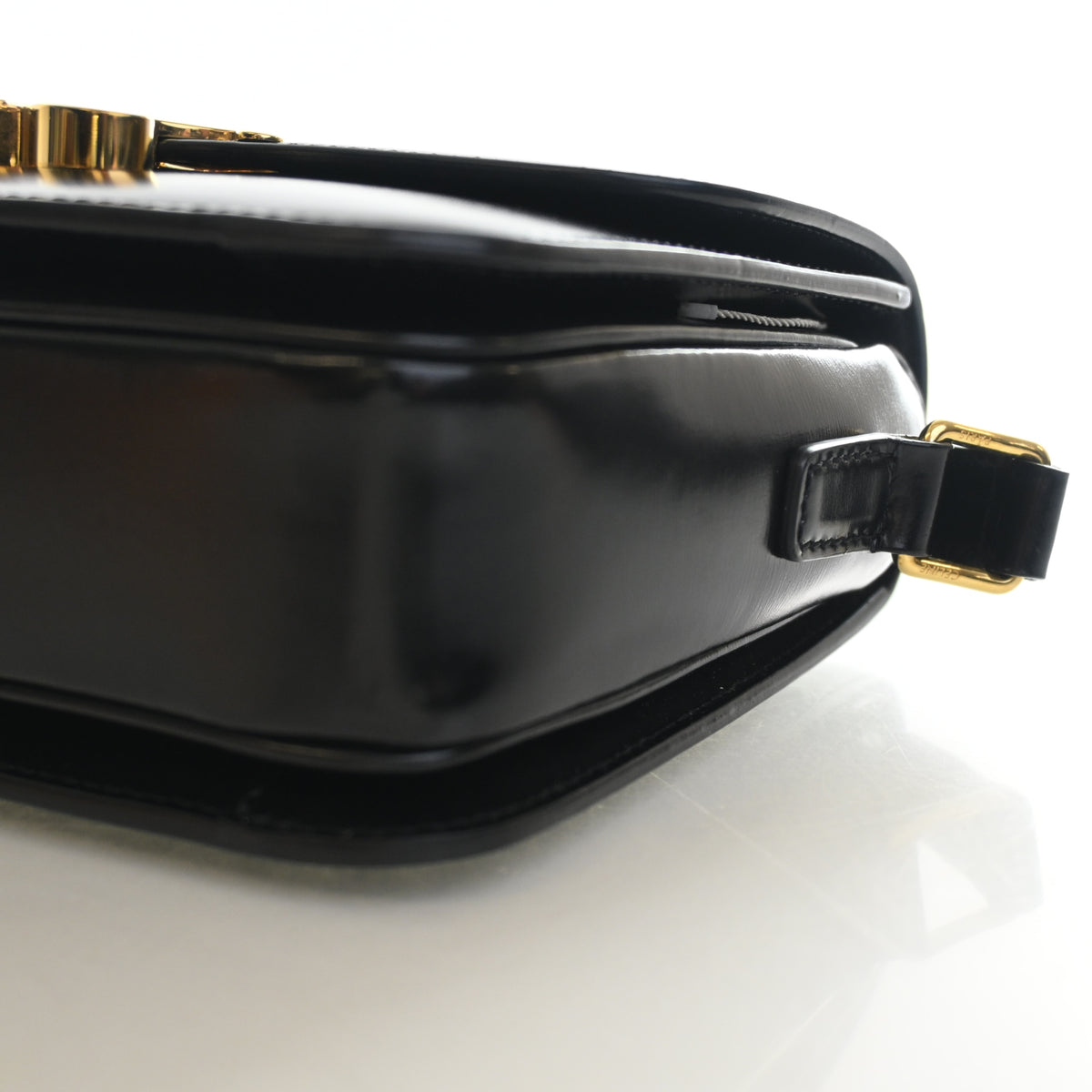 Pre-Owned Celine Flap Bag Teen Calfskin Triomphe, side view, photo 8 of 14