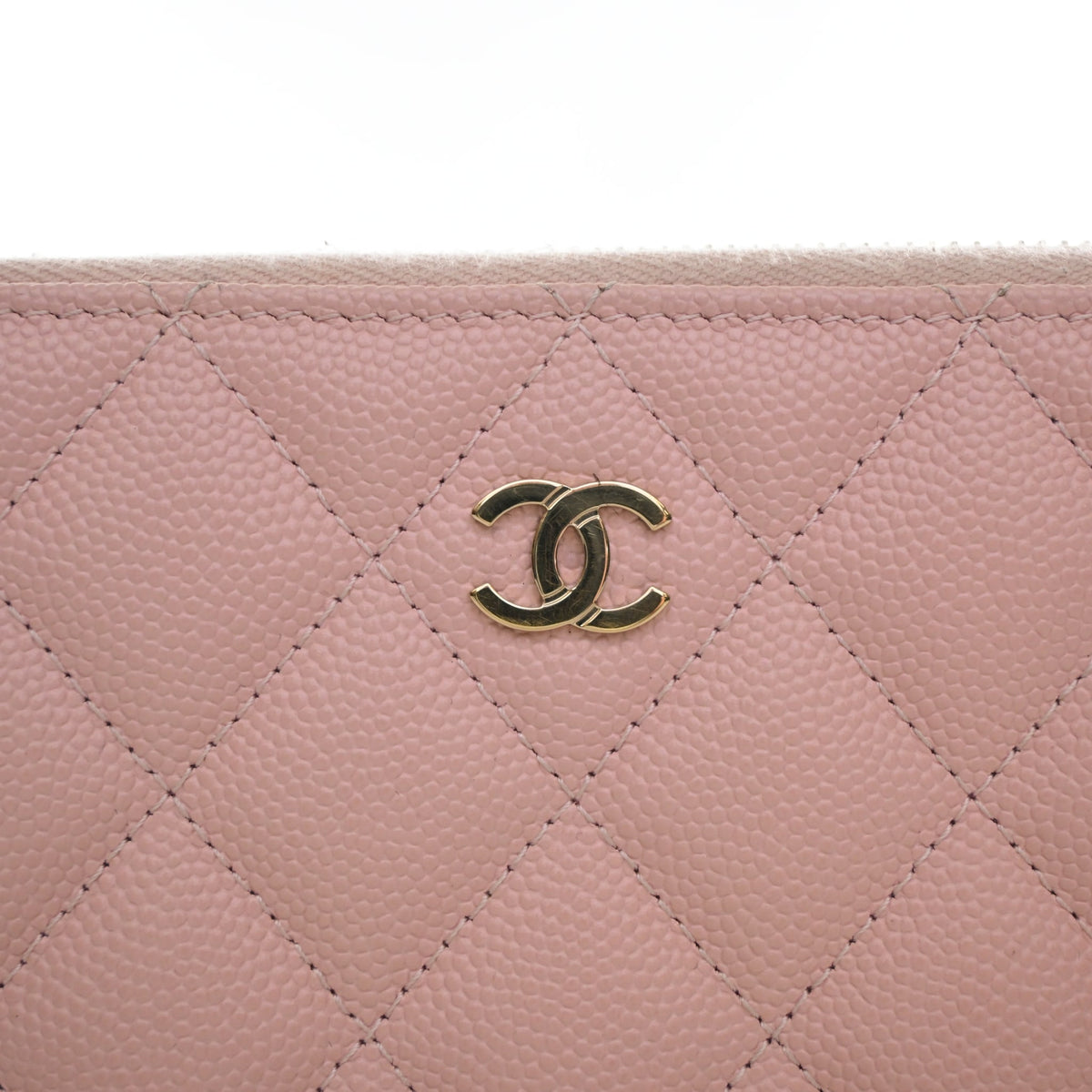 Pre-Owned Chanel Wallet Caviar Leather Long Zippy, gold embossed logo detail