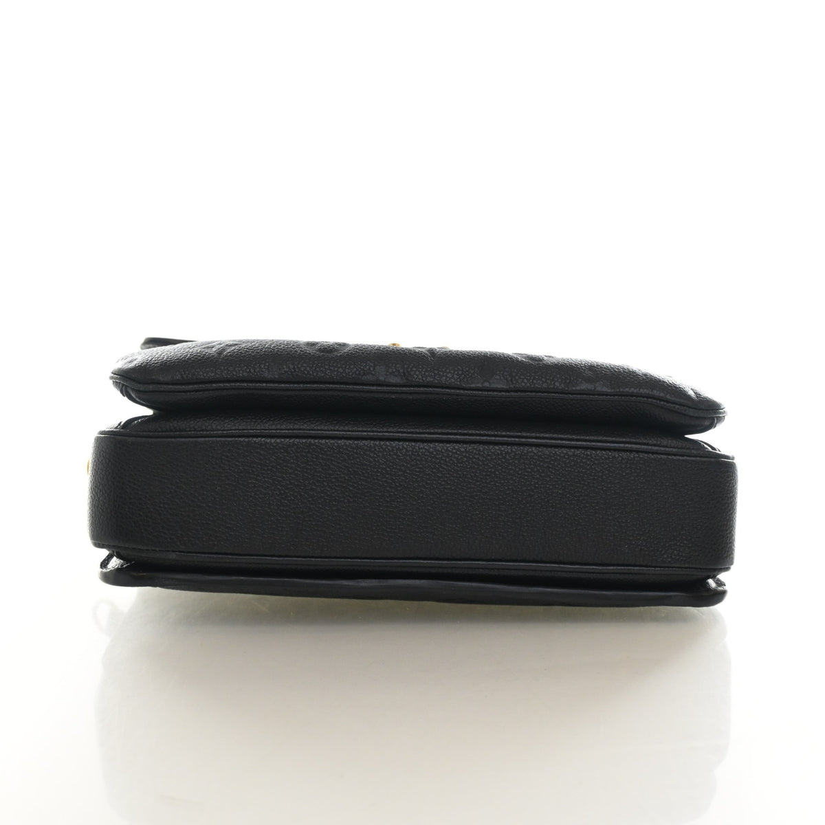 Pre-Owned Louis Vuitton Pochette Metis Monogram Empreinte, base and feet view, photo 9 of 18