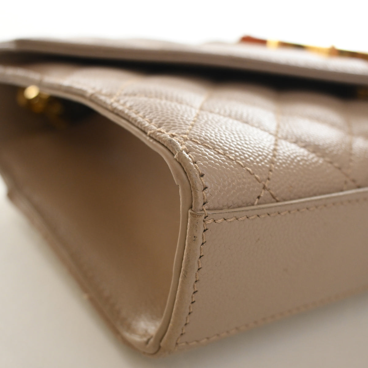 Saint Laurent Small Calfskin Envelope Bag, photo 13 of 17