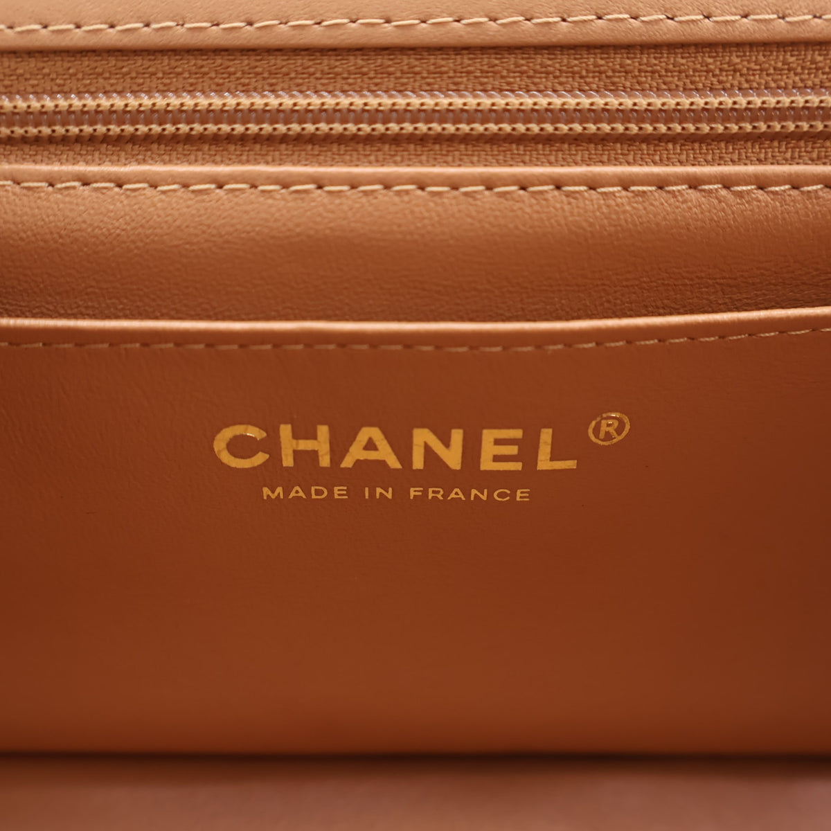 Pre-Owned Chanel Top Handle Mini Lambskin Rectangular Flap Bag, logo detail