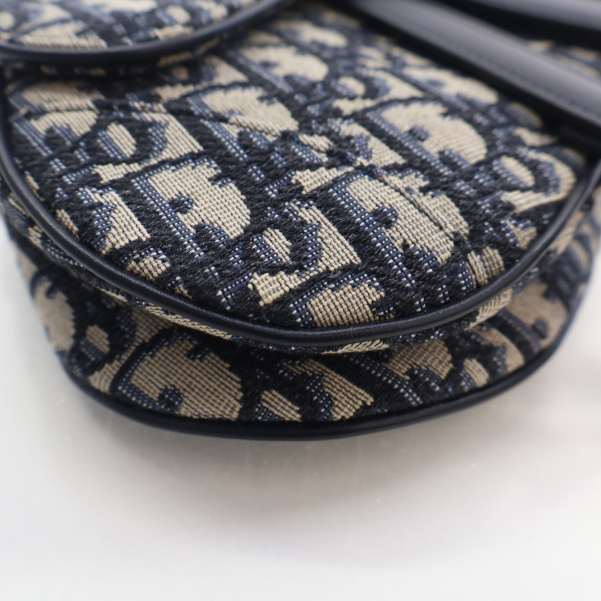 Christian Dior Mini Oblique Saddle Bag, photo 6 of 13
