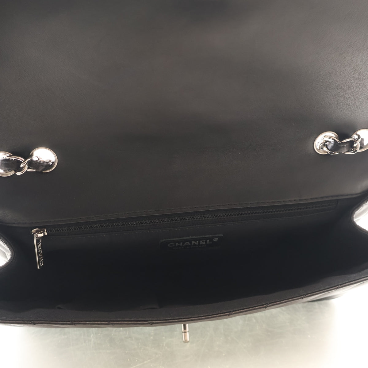 Chanel Jumbo Lambskin Chevron Single Flap Bag, photo 14 of 15