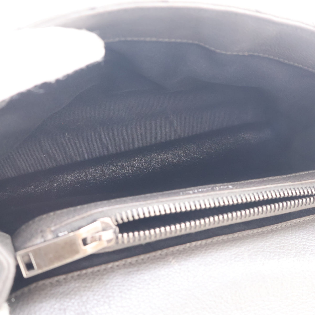 Saint Laurent Medium Calfskin Chevron College Bag, photo 17 of 19