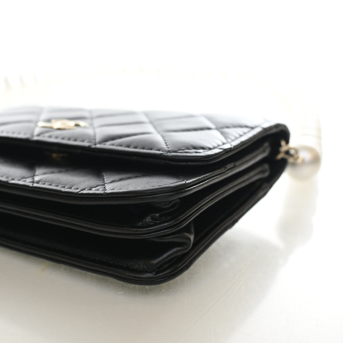 Chanel Lambskin Maxi Pearl Wallet On Chain, photo 8 of 14