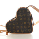 Louis Vuitton Monogram Game...
