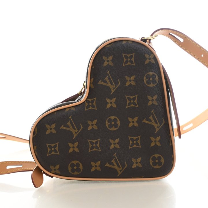 Louis Vuitton Monogram Game On Coeur, photo 11 of 13