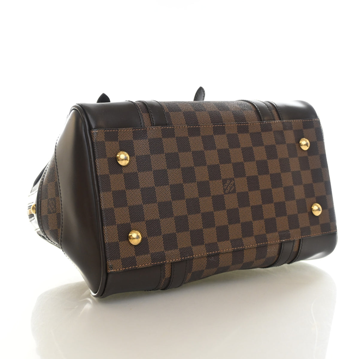 Vintage Louis Vuitton Damier Ebene Berkeley, base and feet view