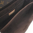 Louis Vuitton Monogram Poch...