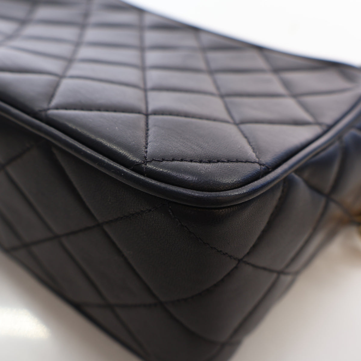 Chanel Vintage Small Lambskin Camera Bag with Chain, photo 15 of 19