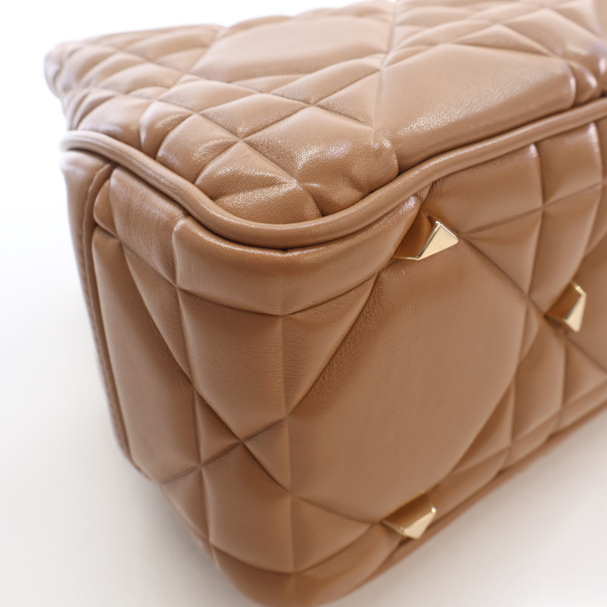 Pre-Owned Christian Dior Small Calfskin The Lady 95.22, corner and edge detail