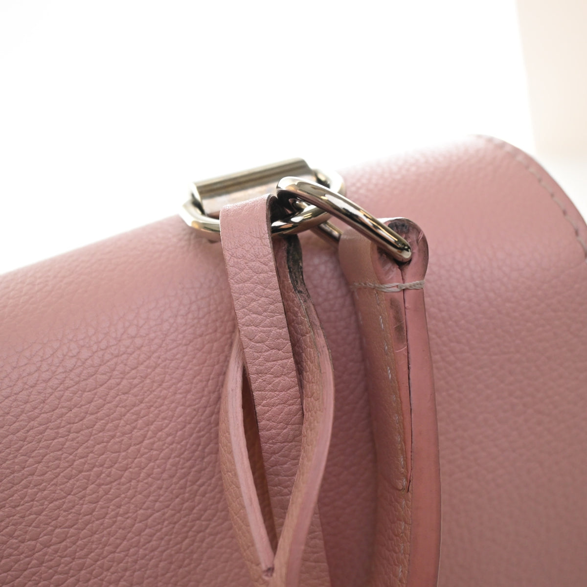 Louis Vuitton Calfskin Lockme II Top Handle, photo 14 of 21