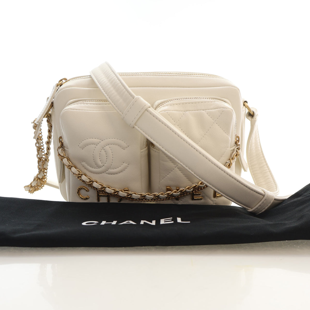 Pre-Owned Chanel Case Small Calfskin Camera, front view, photo 16 of 16