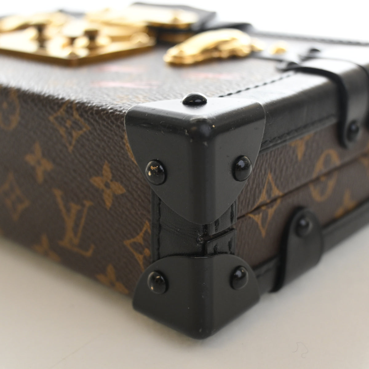 Louis Vuitton Monogram Petite Malle, photo 8 of 13